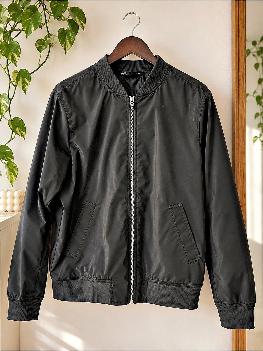 Zara Technical Bomber Jacket Men's Black Size Medium